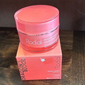 Rodial Dragon's Blood Velvet Cream (Hydrate and Tone) - NIB
